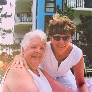 Meet your Posher, Jan